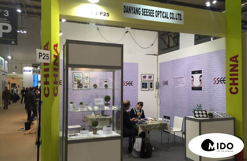 Seesee booth at stand P25 in the China pavilion at MIDO in Milan, fascia reading Danyang Seesee Optical Co., Ltd