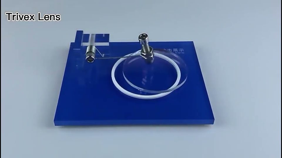 Poster frame of the Seesee Optical video Trivex, 22 seconds